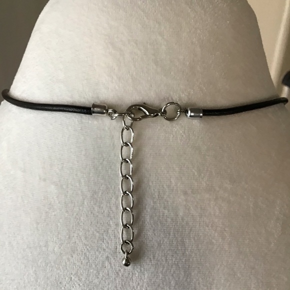 Seahorse Statement Necklace Black Cord Rhinestone Eye Reticulated Florida Beach - Picture 13 of 15